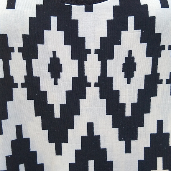 Southwestern Style dress cream and black size Small - Picture 8 of 9